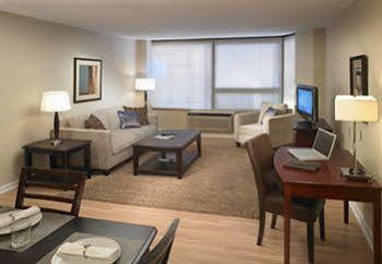 Oakwood At Millennium Park Plaza Aparthotel Чикаго Екстериор снимка